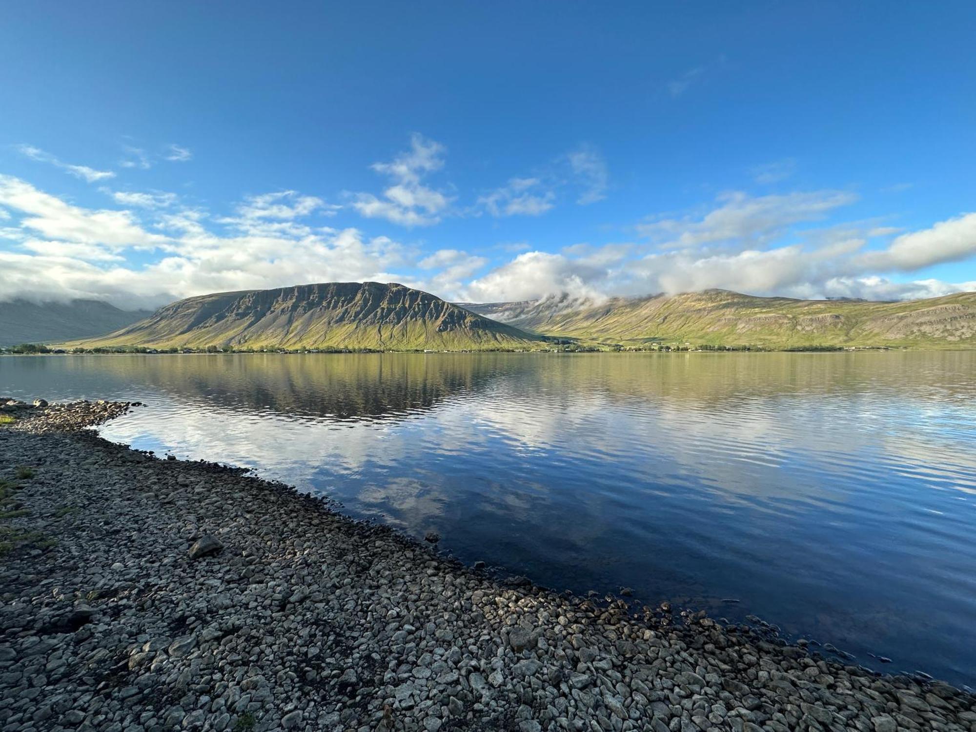 Cosy Lakeview Cabin 45 Minutes From Reykjavik Мосфелсбайр Екстериор снимка